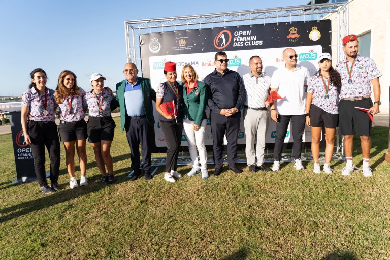 PHOTOS OPEN FEM OCT 25 PALM REMISE DES PRIX (2)